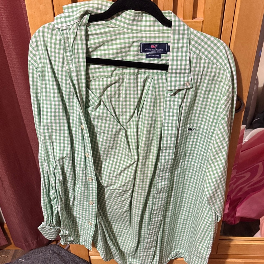 Vineyard Vines Light Green & White Gingham Button-Down Shirt